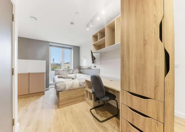 Accessible Student Only In Leeds *